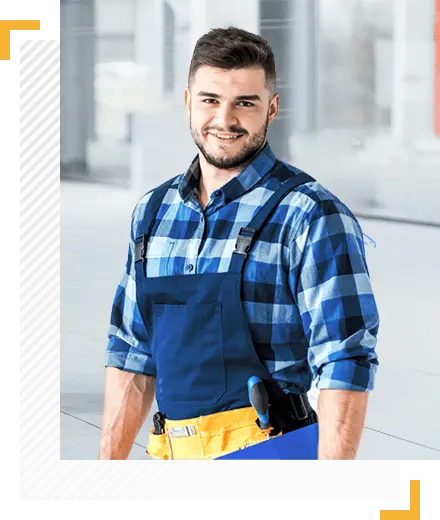 تعمیر کار پمپ آب